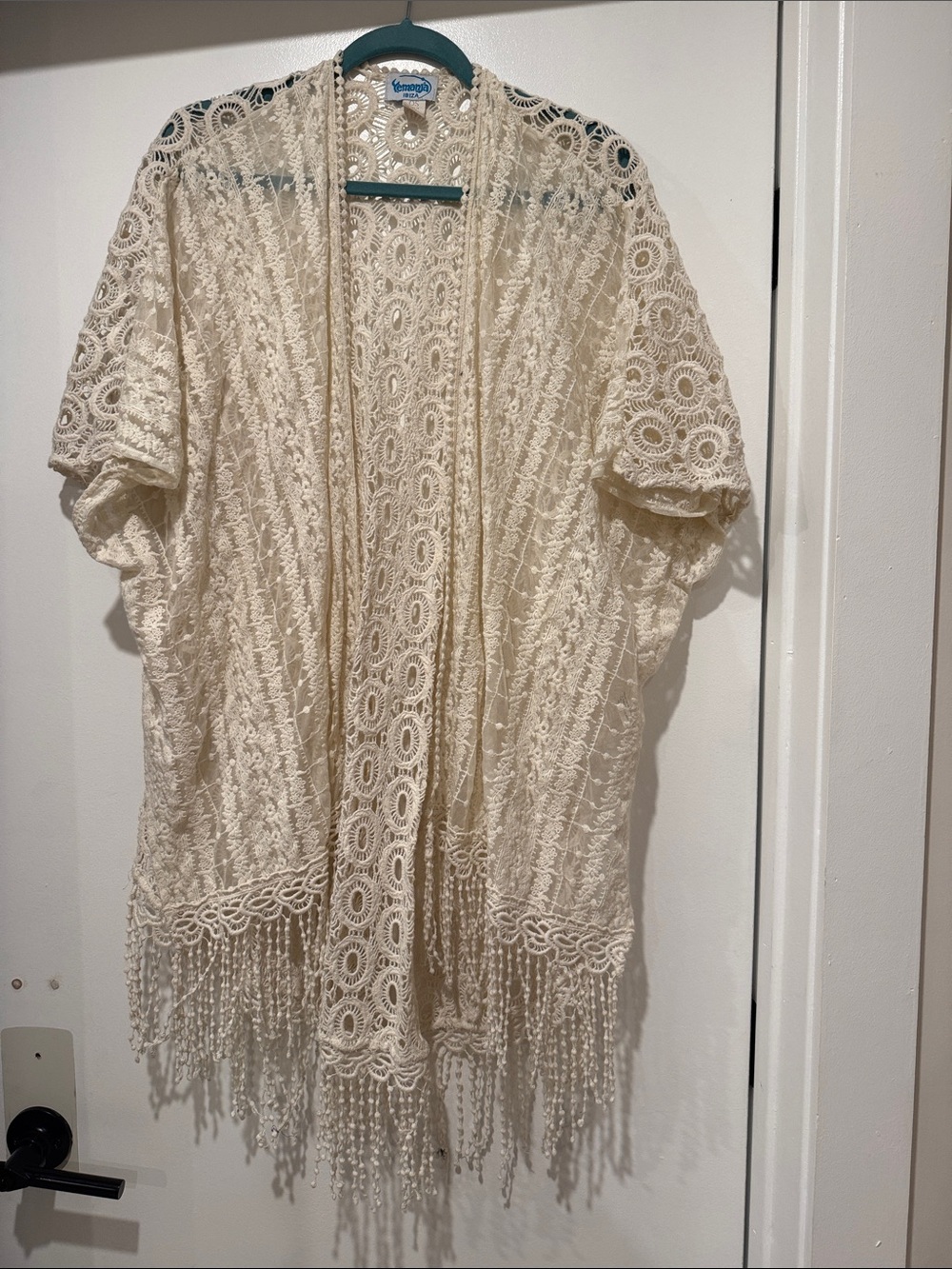Boho Crochet Fringe Kimono Cardigan - Cream